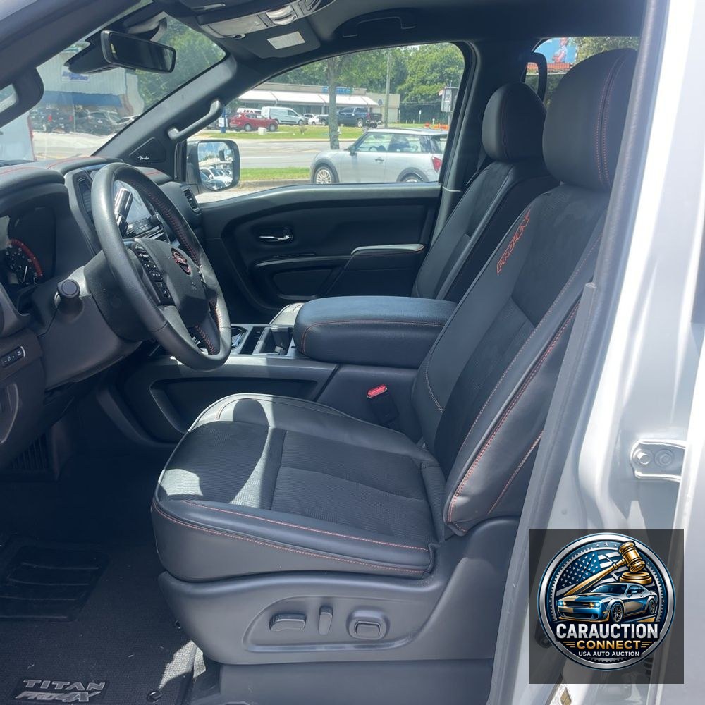 2024 Nissan Titan PRO-4X