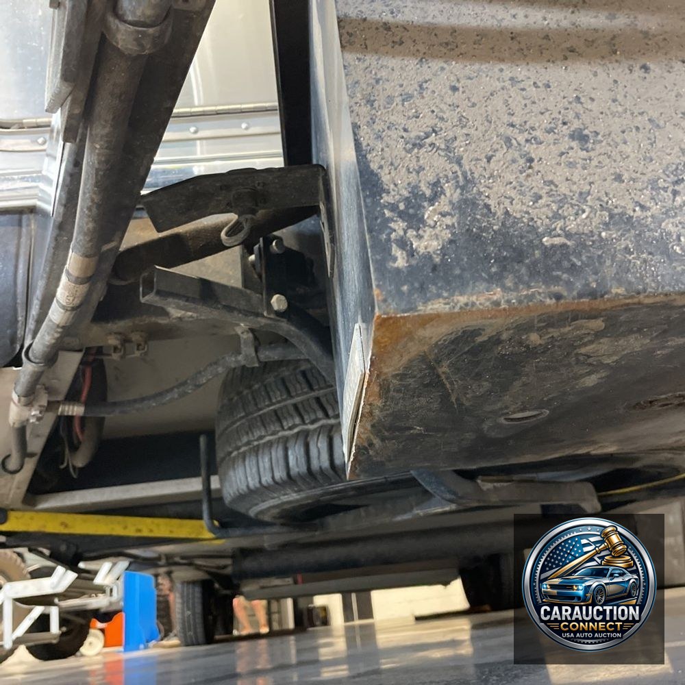 2020 Airstream Classic 33FB