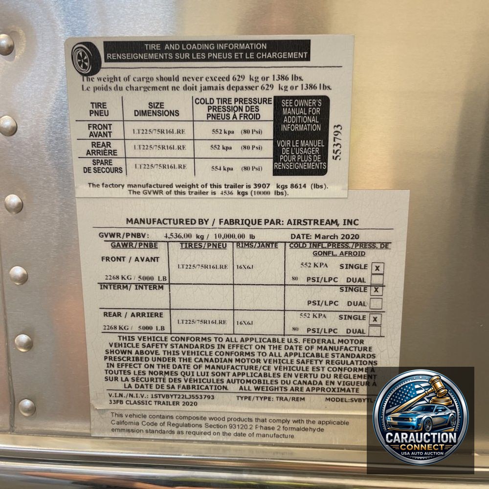 2020 Airstream Classic 33FB