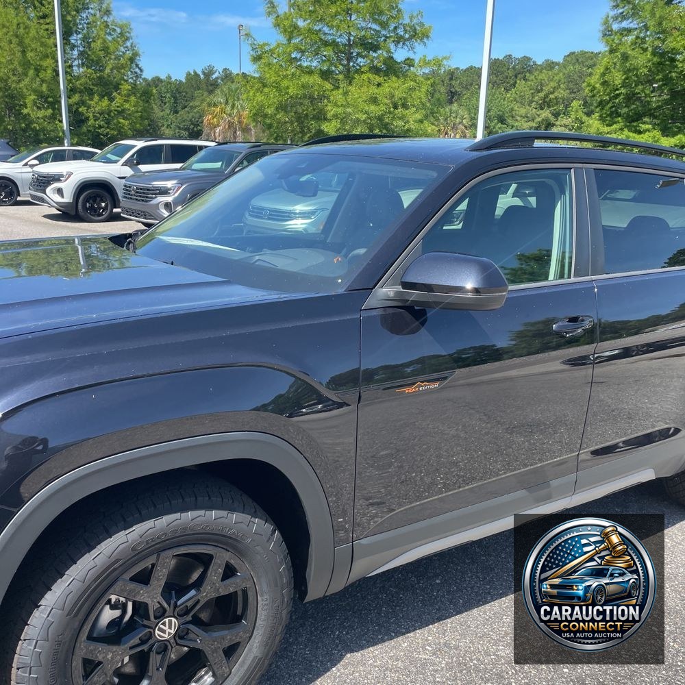 2024 Volkswagen Atlas Peak Edition SEL 4Motion