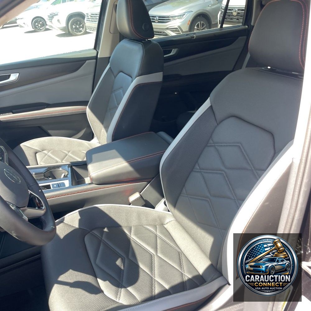 2024 Volkswagen Atlas Peak Edition SEL 4Motion