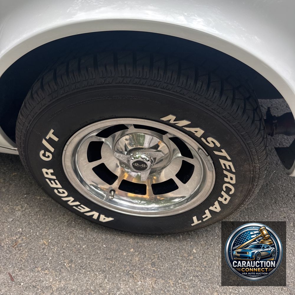 1977 Chevrolet Corvette L82