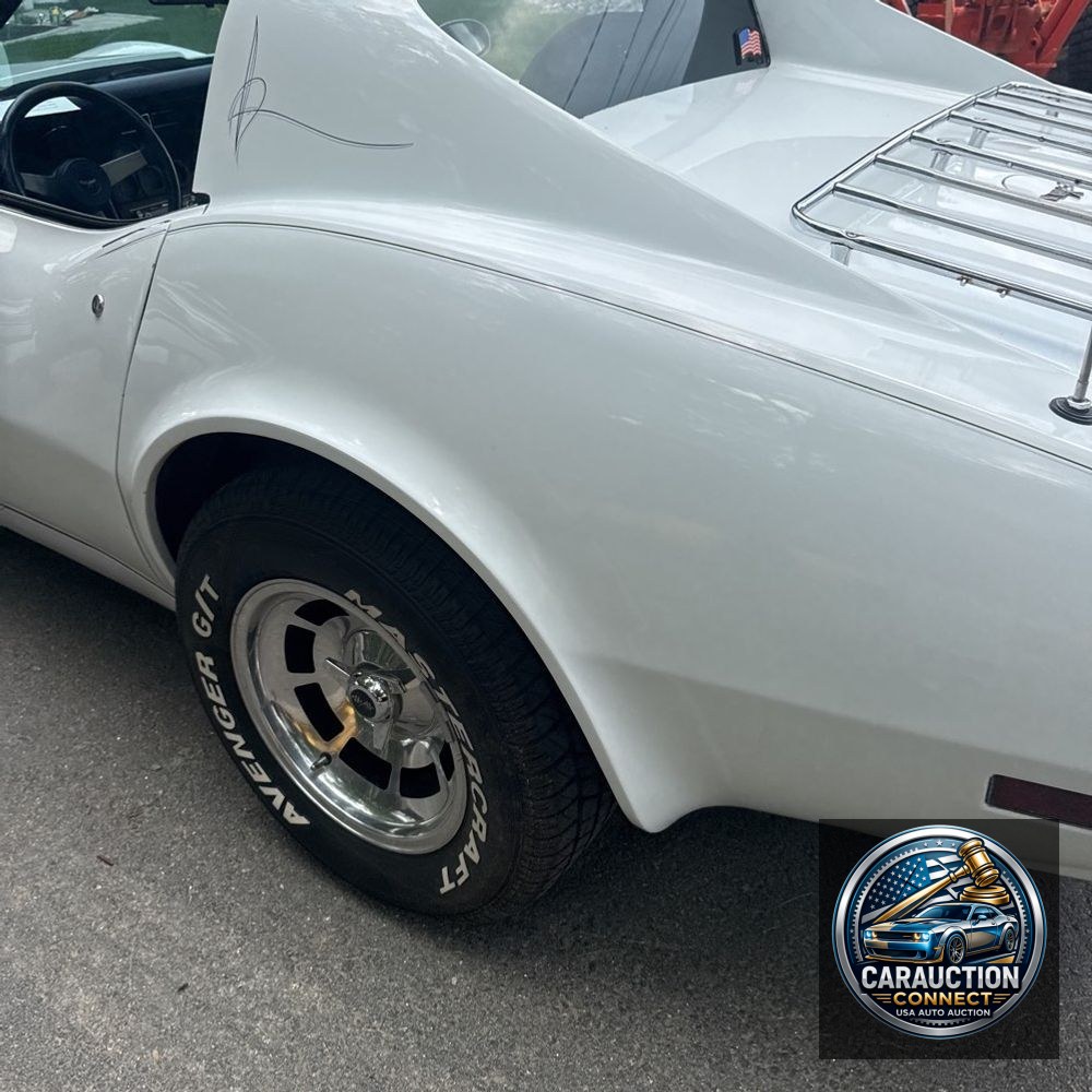 1977 Chevrolet Corvette L82