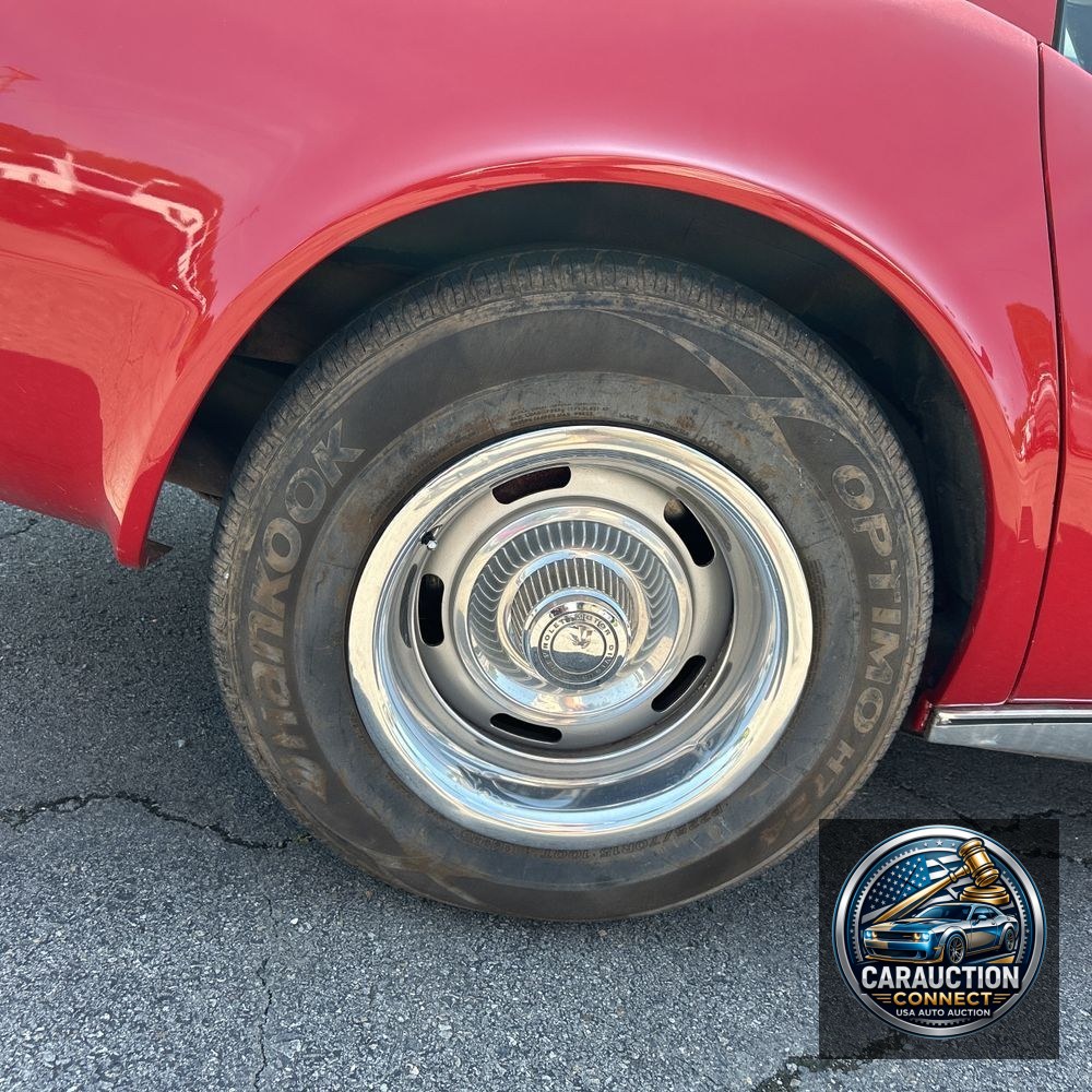 1976 Chevy  Corvette  L82