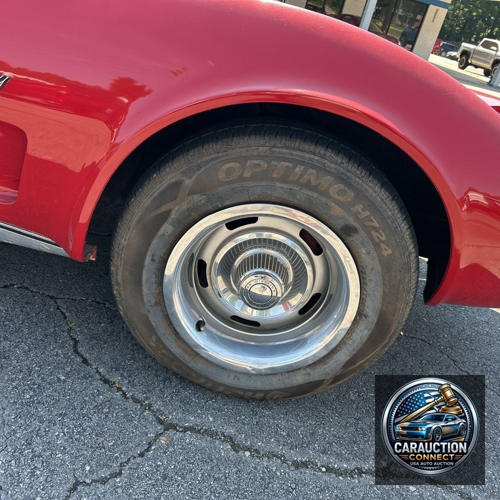 1976 Chevy  Corvette  L82