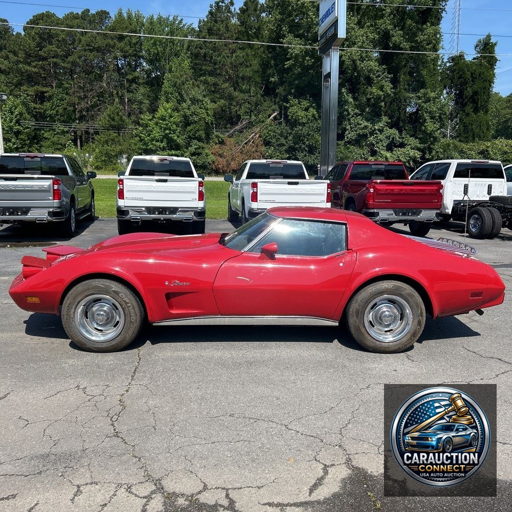 1976 Chevy  Corvette  L82