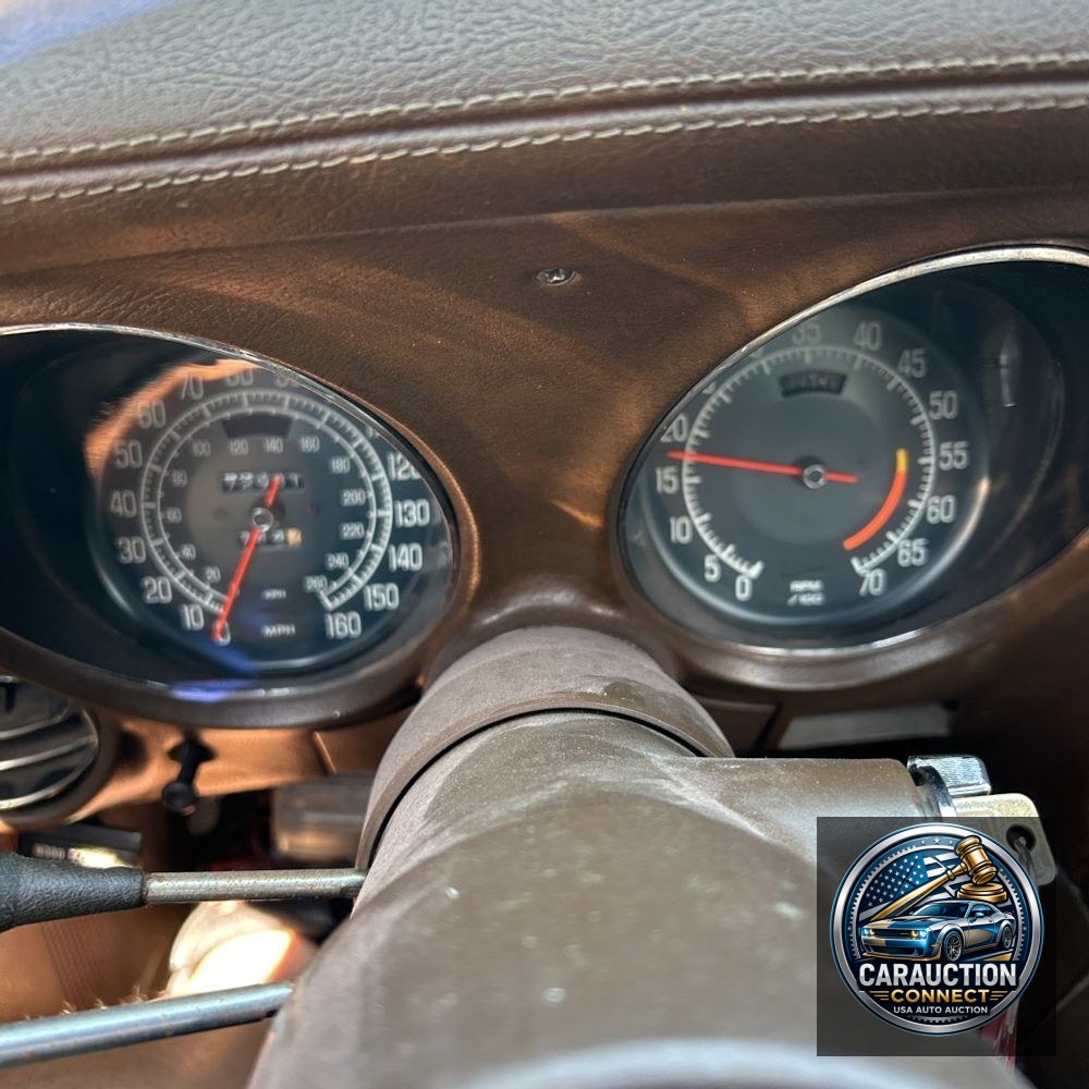 1976 Chevy  Corvette  L82