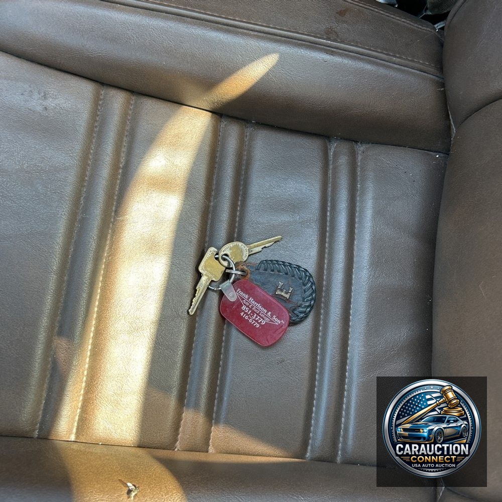 1976 Chevy  Corvette  L82