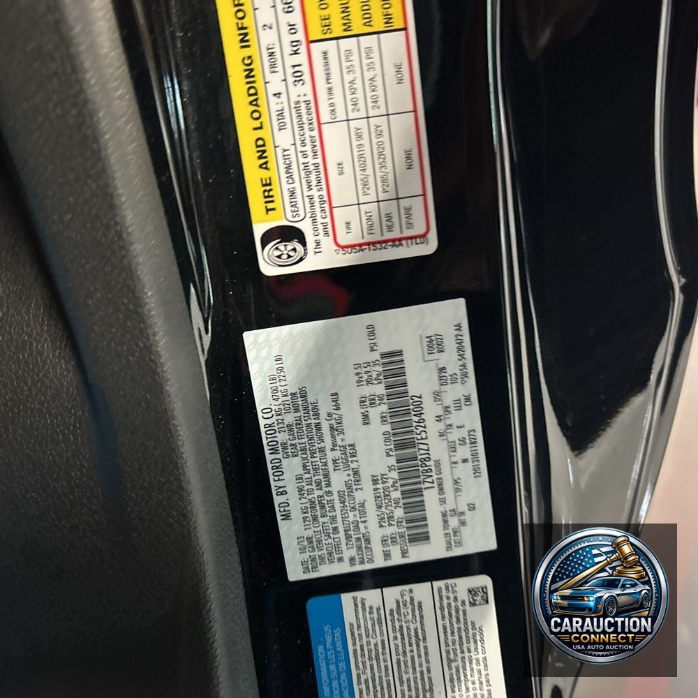 2014 Ford Shelby GT500 Base