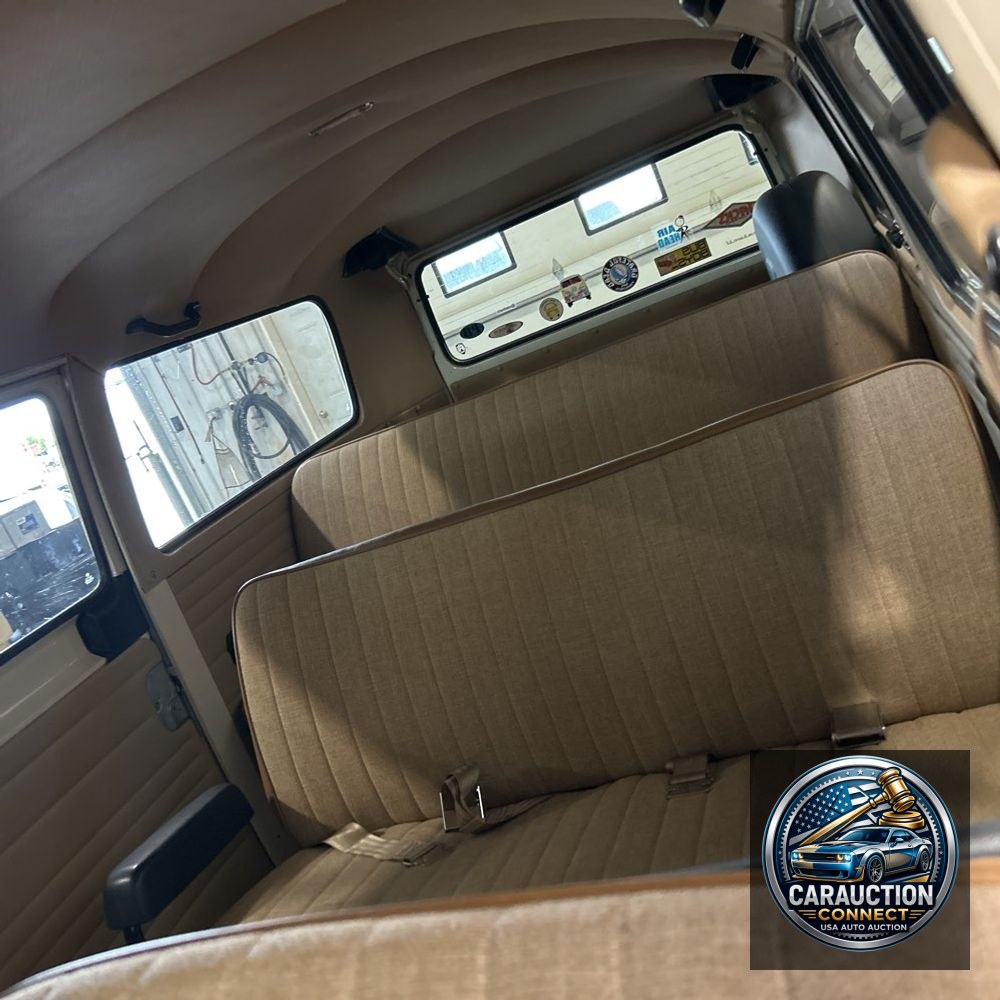 1973 Volkswagen Bus California