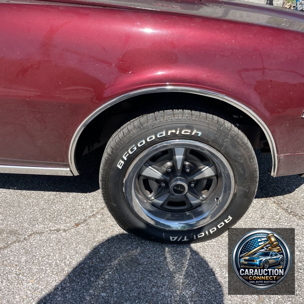 1968 Pontiac Firebird .