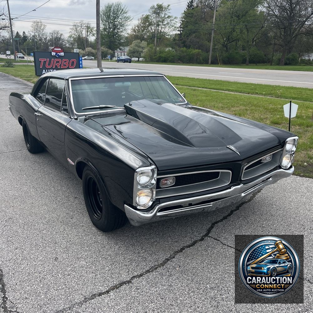 1966 Pontiac  LeMans GTO tribute