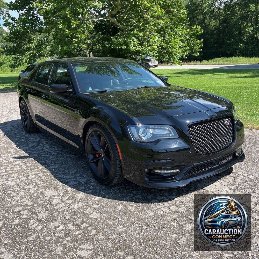 2023 Chrysler 300 C