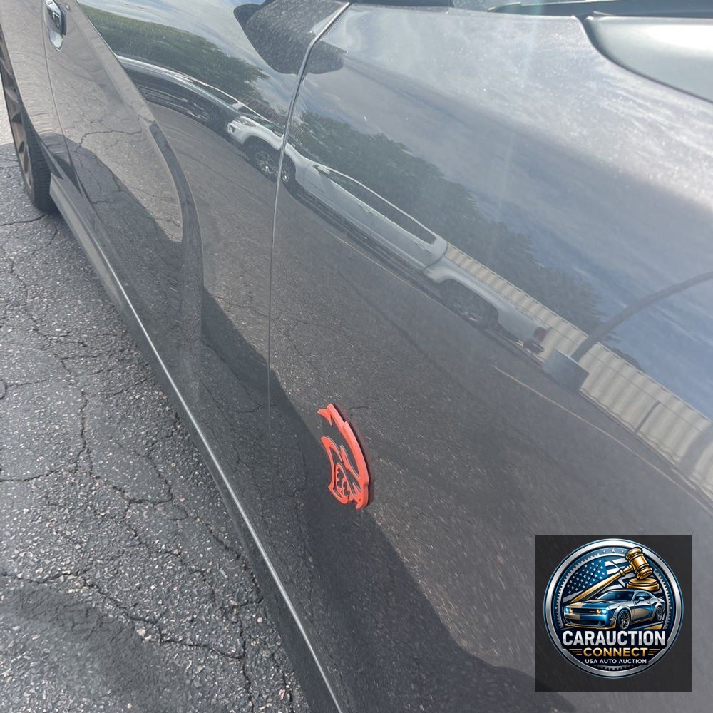 2016 Dodge Charger SRT Hellcat 4D Sedan