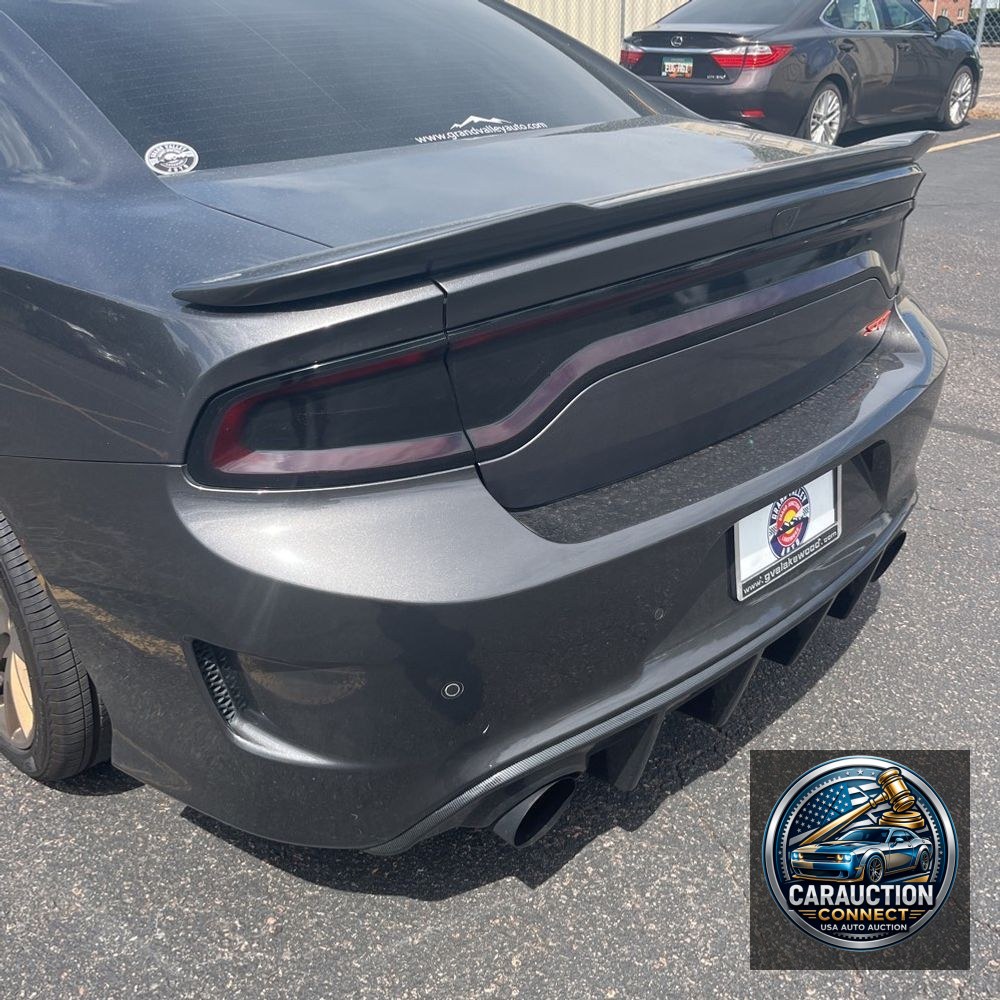 2016 Dodge Charger SRT Hellcat 4D Sedan