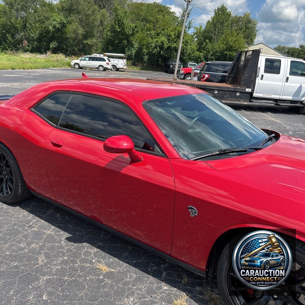 2015 Dodge Challenger SRT Hellcat
