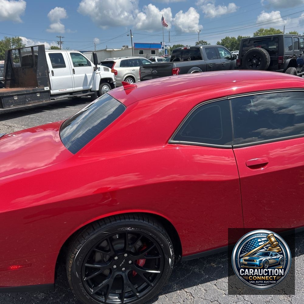 2015 Dodge Challenger SRT Hellcat