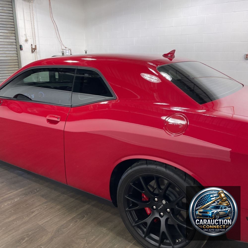 2016 Dodge Challenger SRT Hellcat