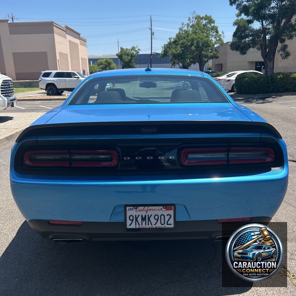 2023 Dodge Challenger R/T SCAT PACK