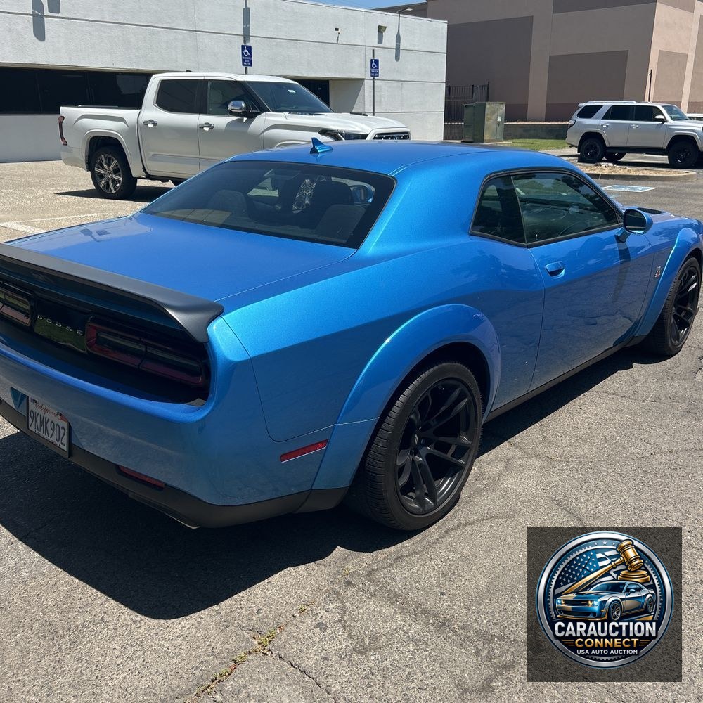 2023 Dodge Challenger R/T SCAT PACK