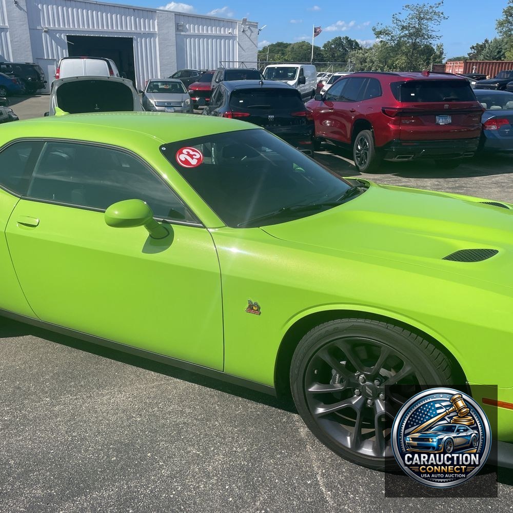 2023 Dodge Challenger R/T SCAT PACK