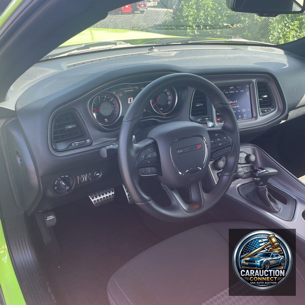 2023 Dodge Challenger R/T SCAT PACK