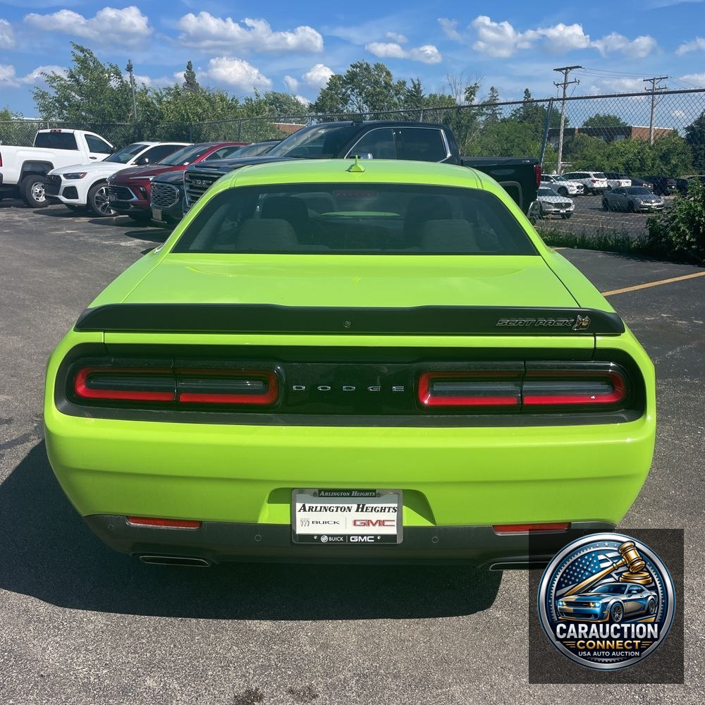 2023 Dodge Challenger R/T SCAT PACK