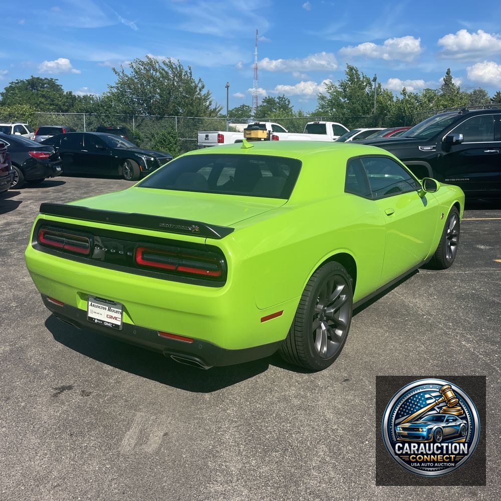 2023 Dodge Challenger R/T SCAT PACK