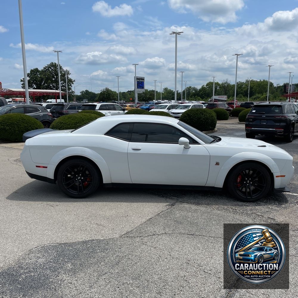 2022 Dodge Challenger R/T SCAT PACK