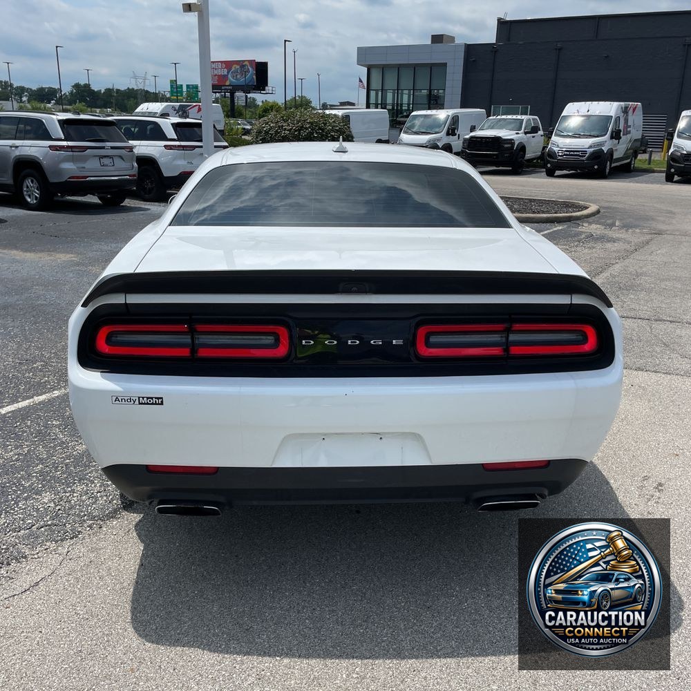 2022 Dodge Challenger R/T SCAT PACK