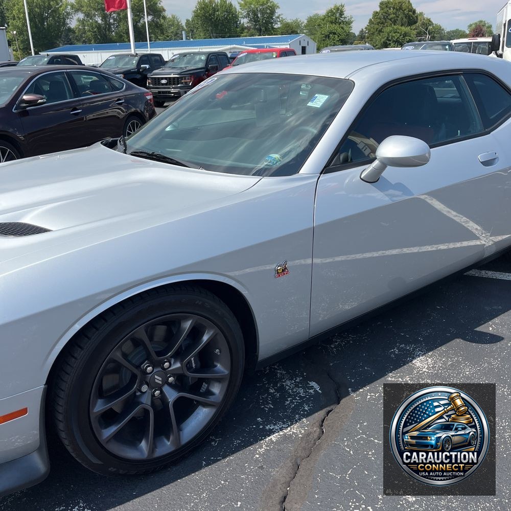 2023 Dodge Challenger R/T SCAT PACK