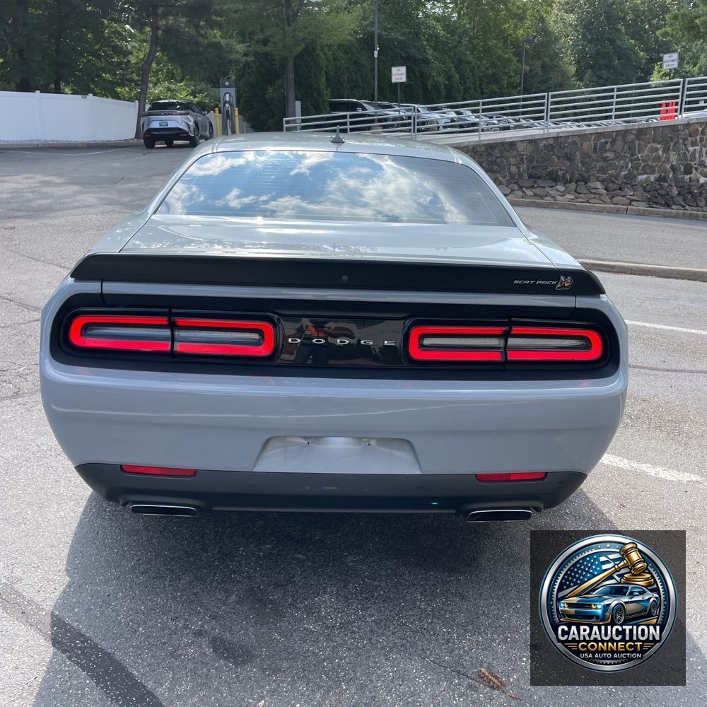 2021 Dodge Challenger R/T SCAT PACK