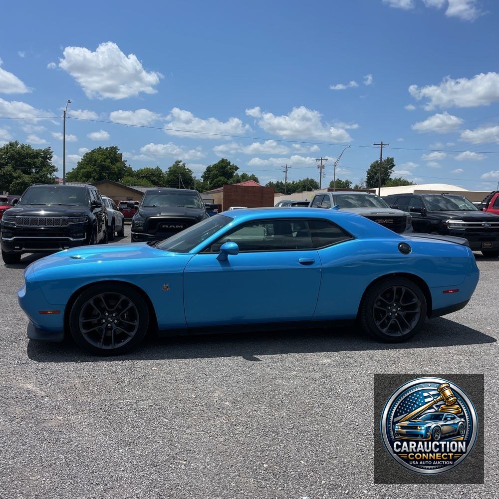 2023 Dodge Challenger R/T SCAT PACK
