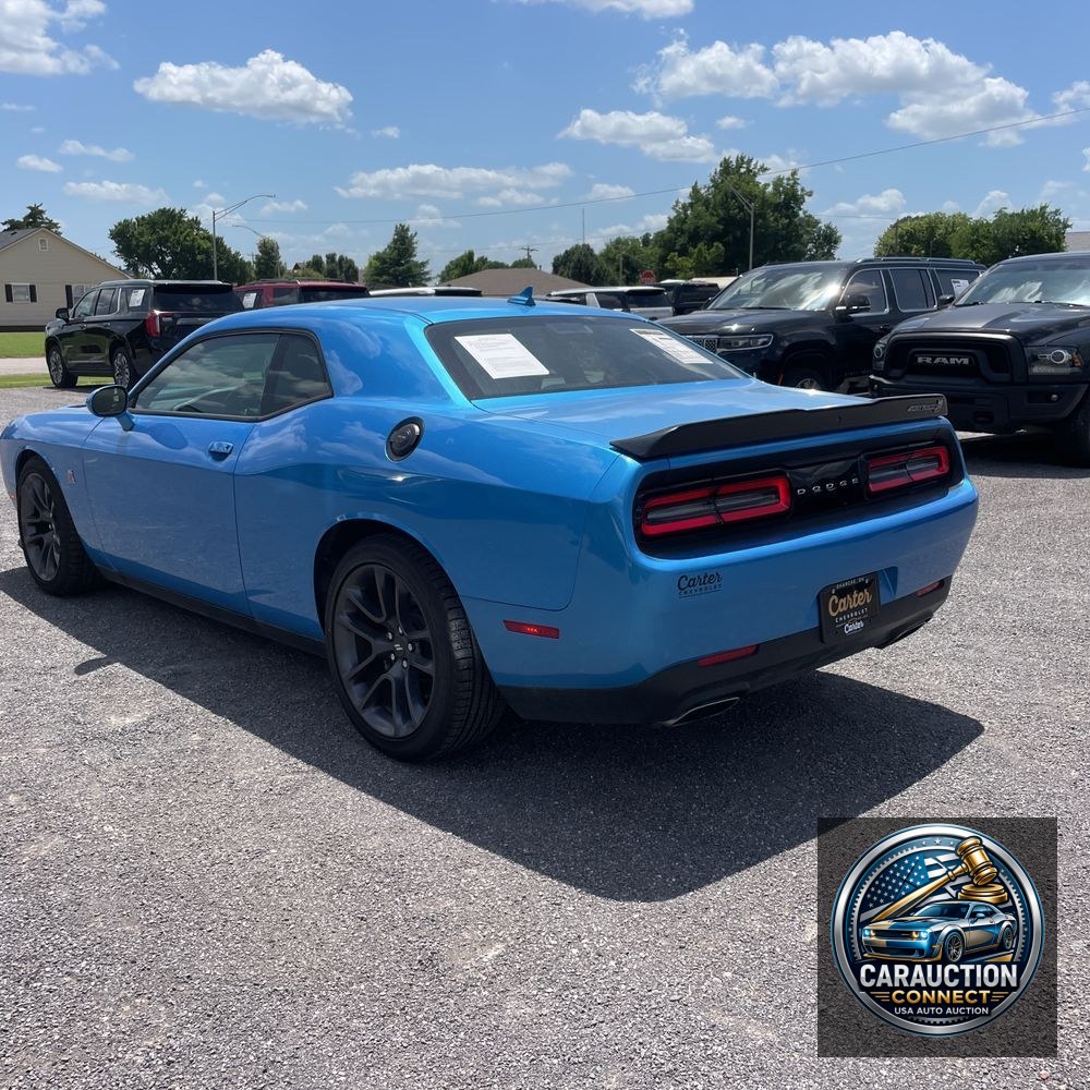 2023 Dodge Challenger R/T SCAT PACK