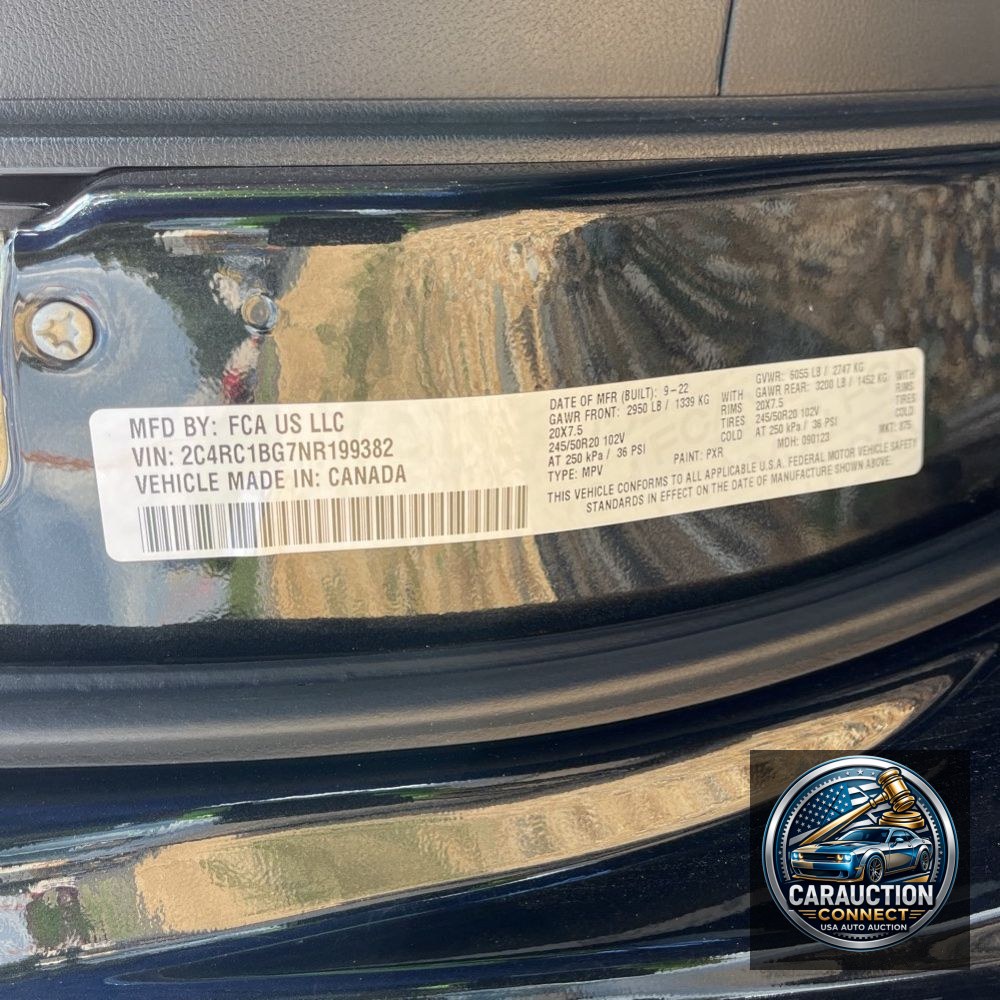 2022 Chrysler Pacifica Touring L