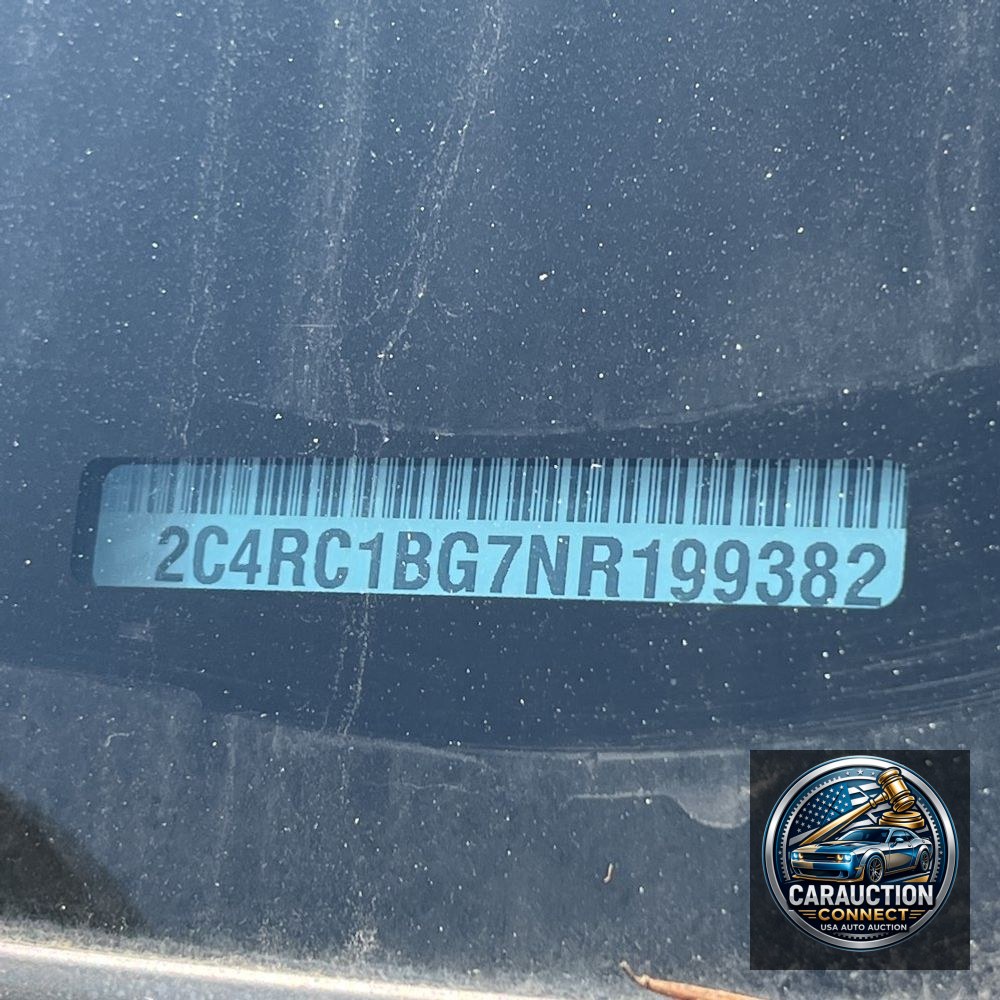 2022 Chrysler Pacifica Touring L