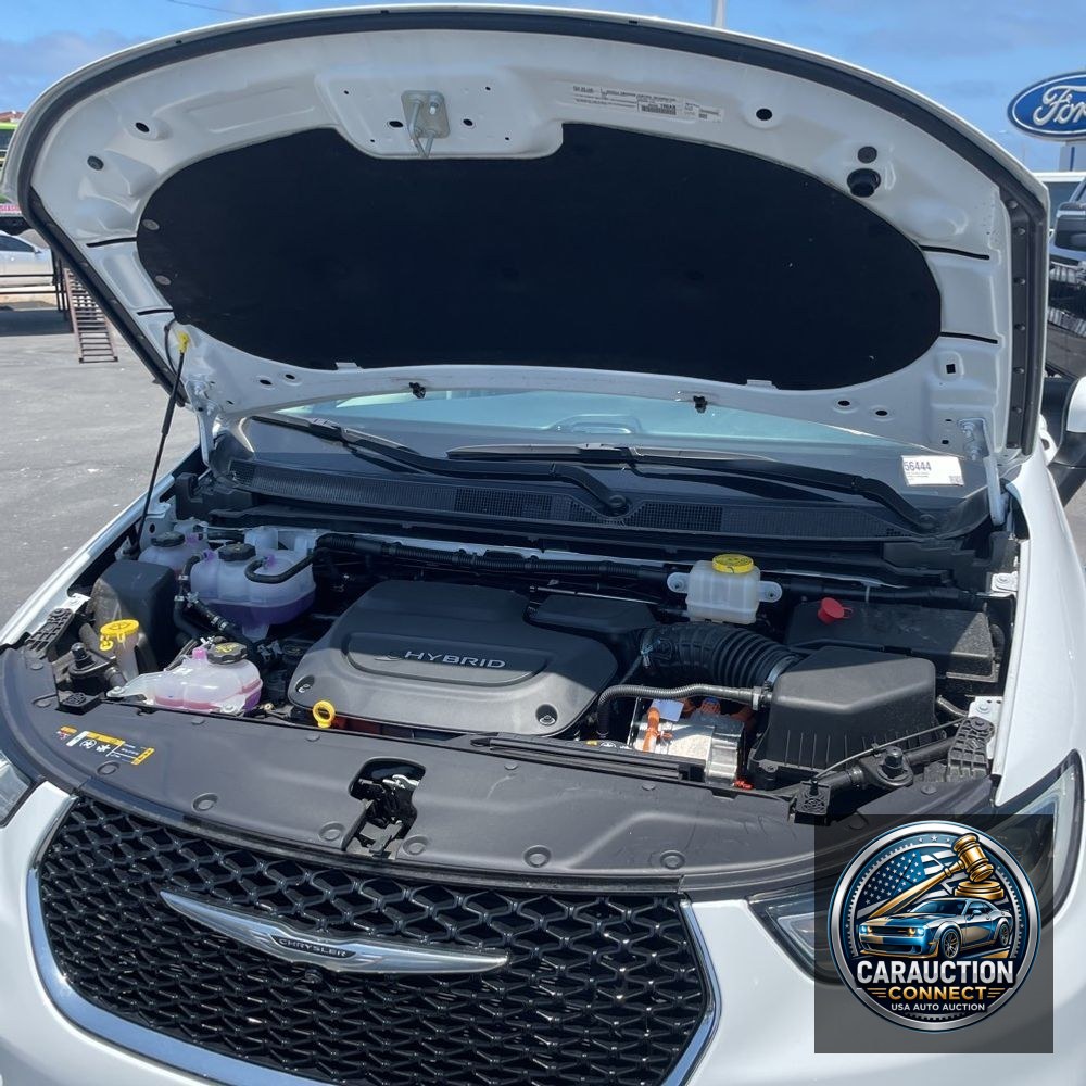 2023 Chrysler Pacifica Hybrid Touring L