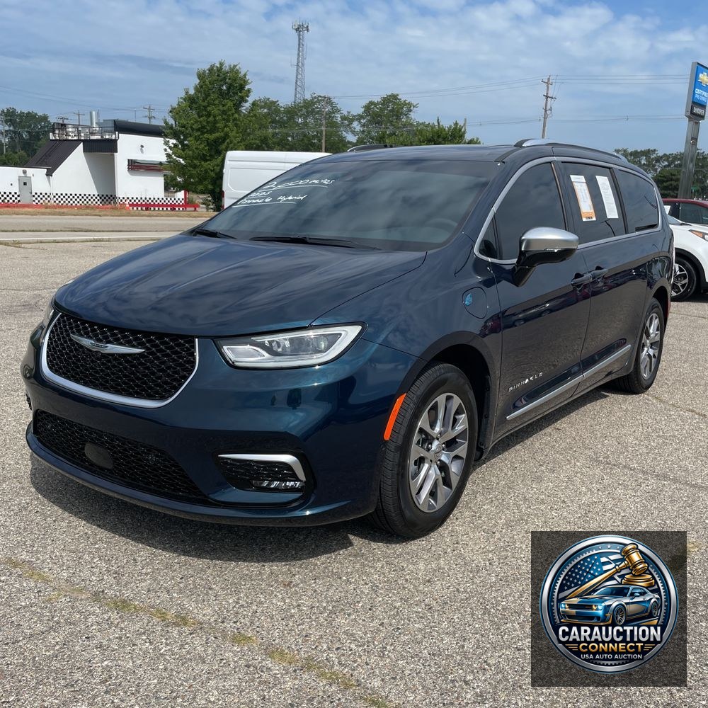 2025 Chrysler Pacifica Pinnacle PHEV