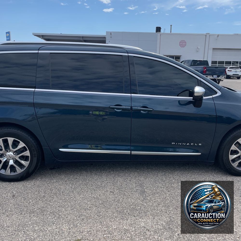 2025 Chrysler Pacifica Pinnacle PHEV