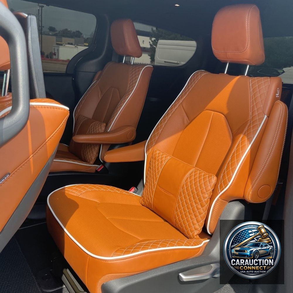 2025 Chrysler Pacifica Pinnacle PHEV