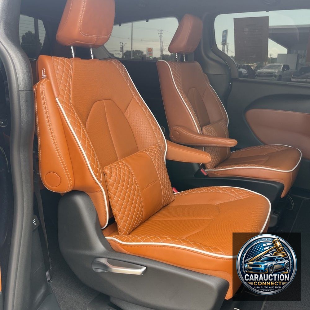2025 Chrysler Pacifica Pinnacle PHEV