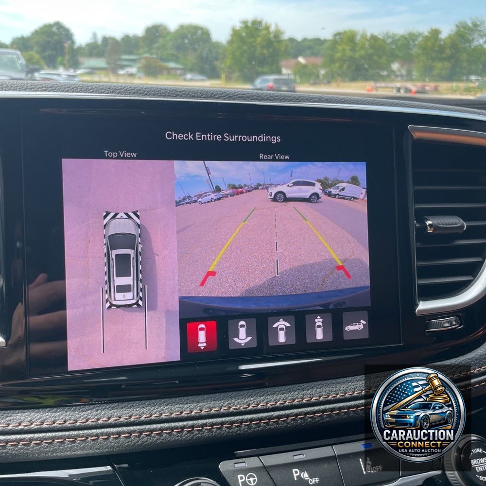 2025 Chrysler Pacifica Pinnacle PHEV