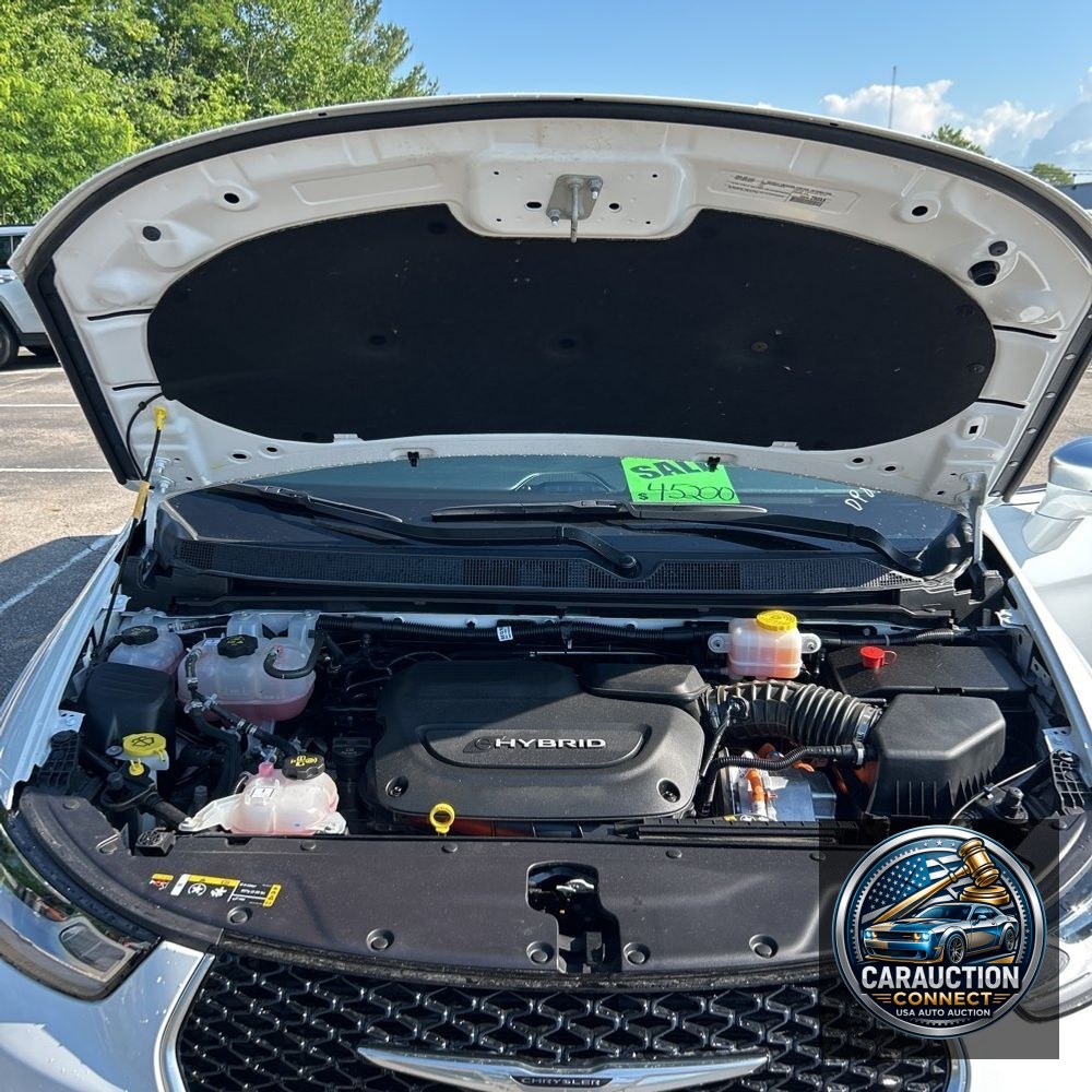 2024 Chrysler Pacifica Pinnacle PHEV
