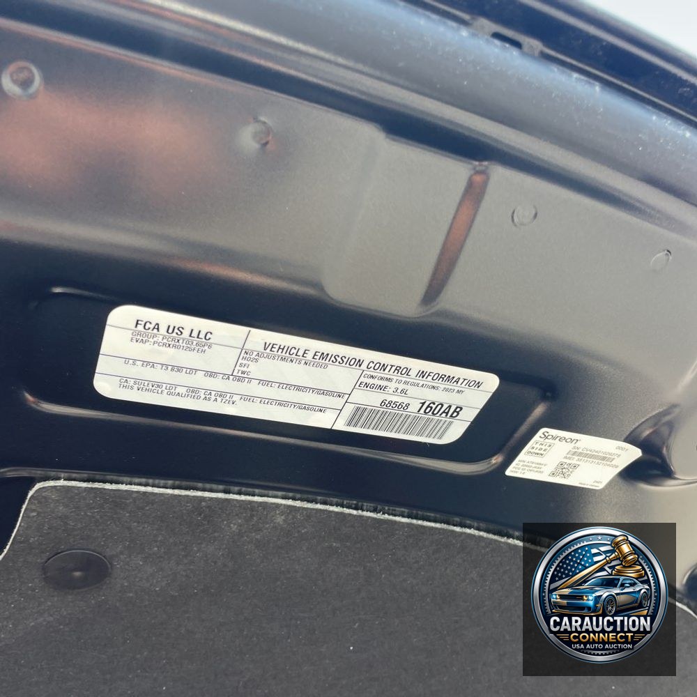 2023 Chrysler Pacifica Hybrid Limited