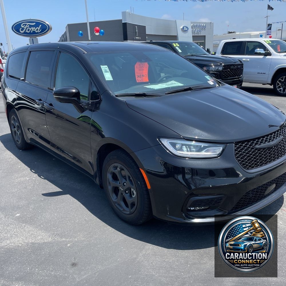2023 Chrysler Pacifica Hybrid Limited
