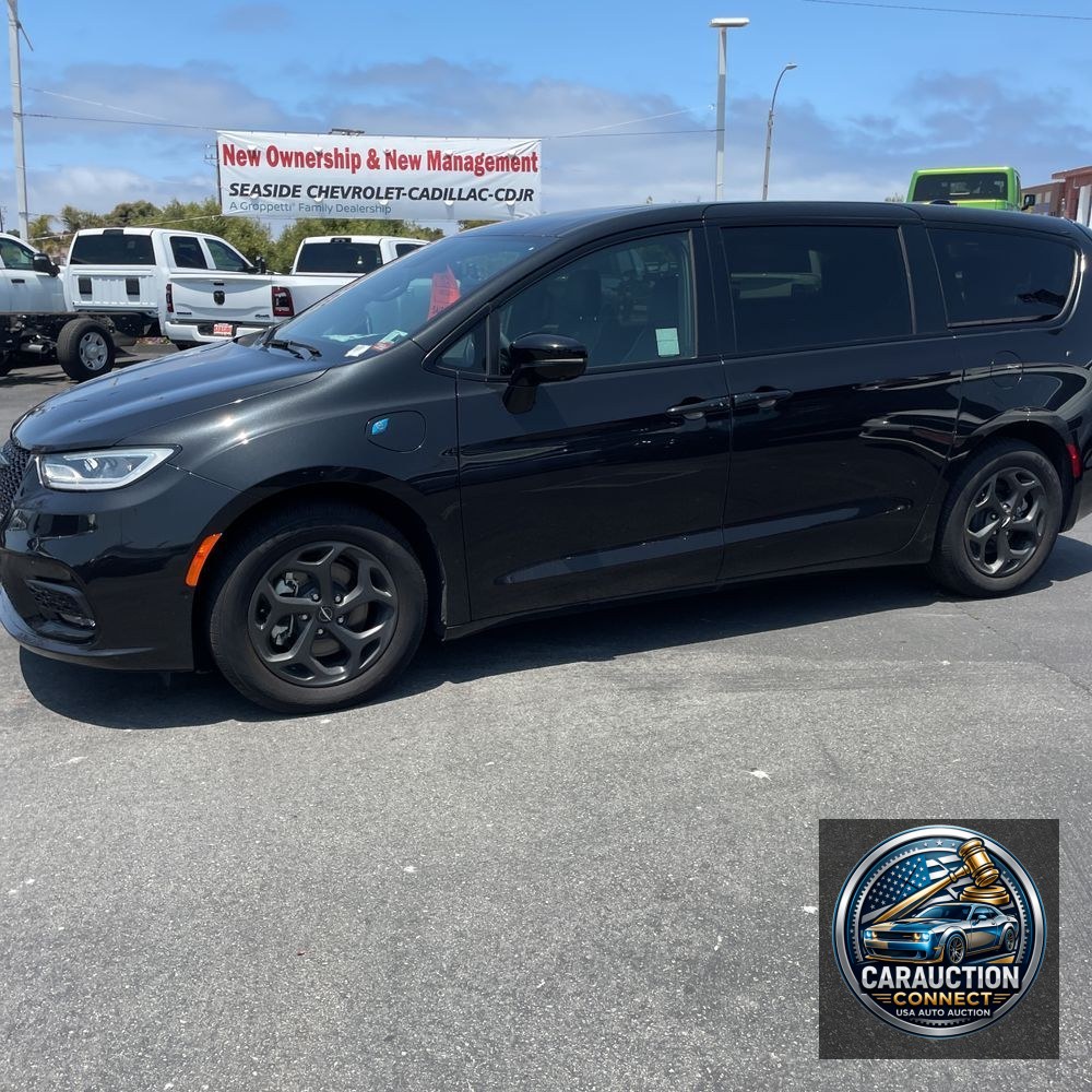 2023 Chrysler Pacifica Hybrid Limited
