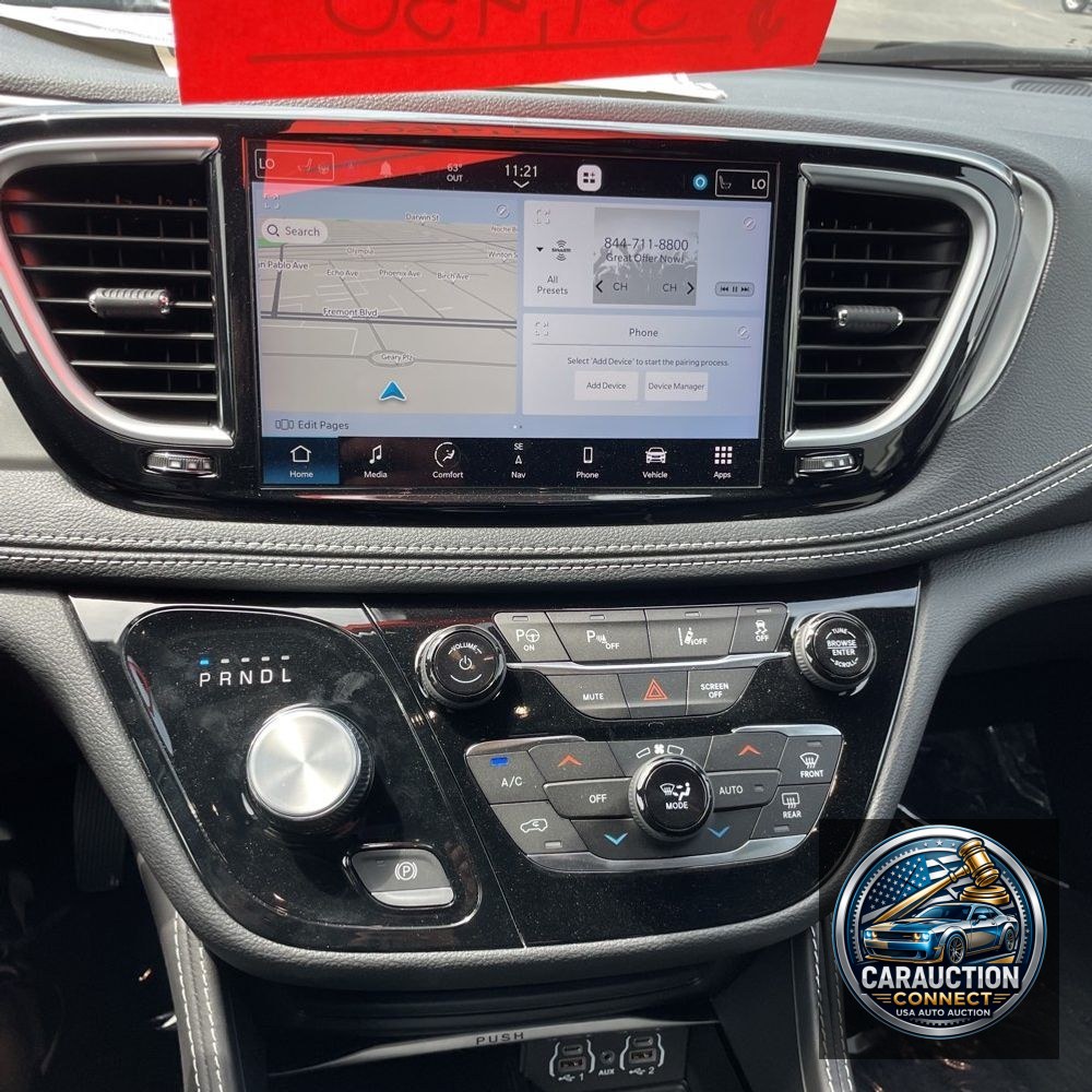 2023 Chrysler Pacifica Hybrid Limited