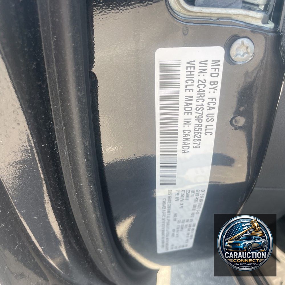2023 Chrysler Pacifica Hybrid Limited