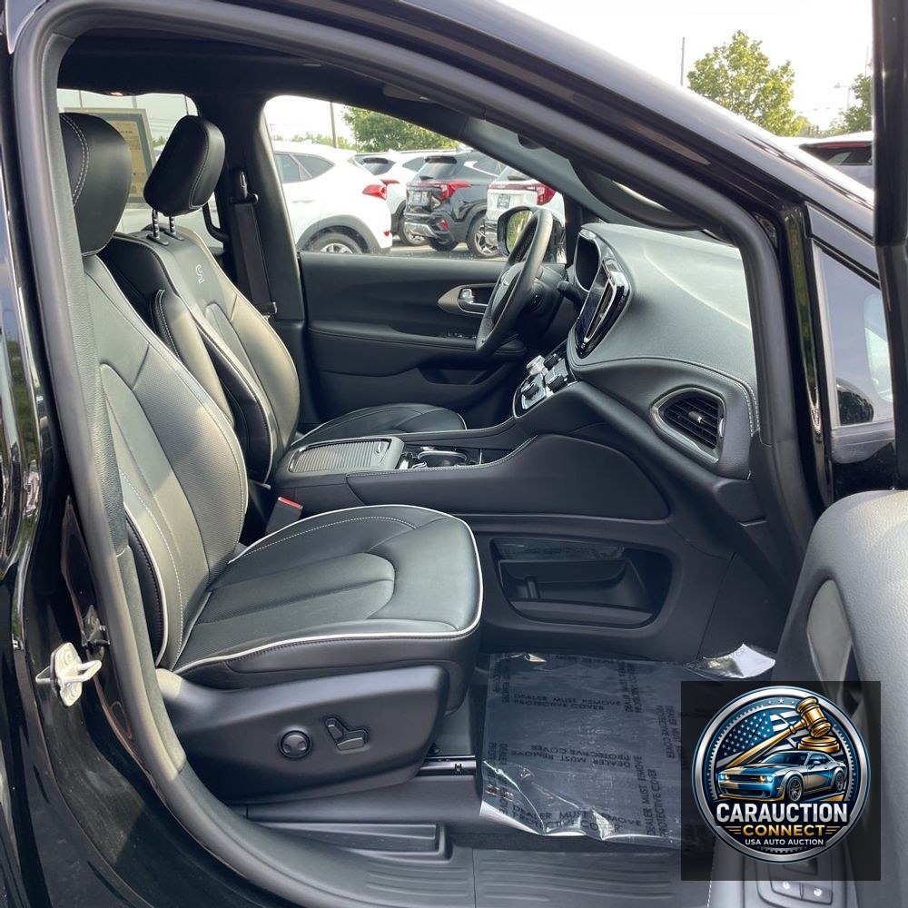 2024 Chrysler Pacifica Limited