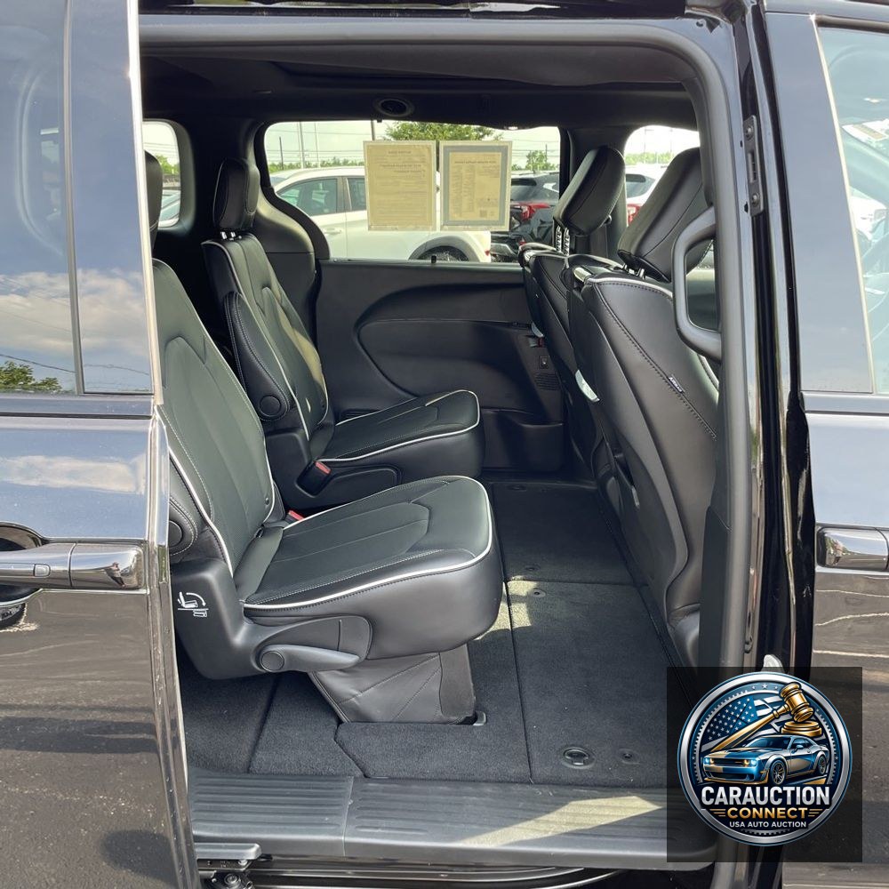 2024 Chrysler Pacifica Limited